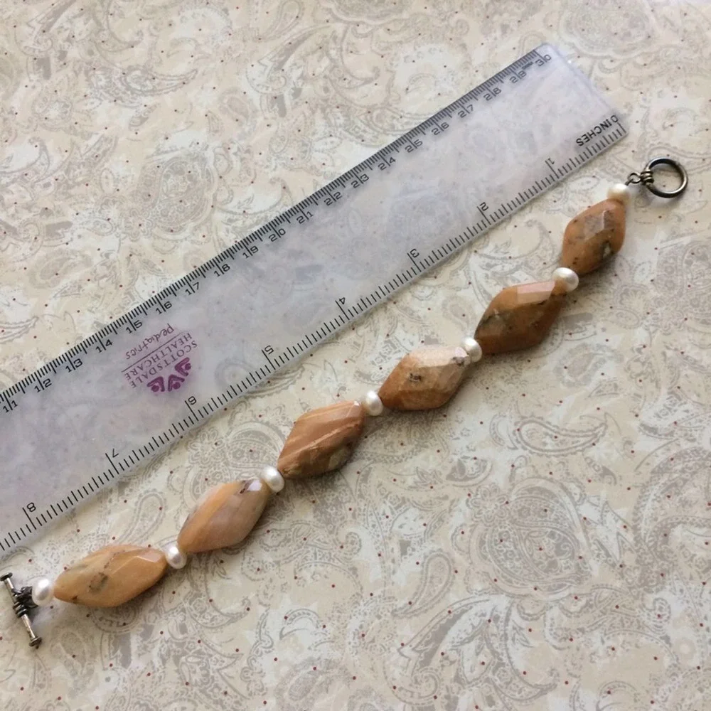 NWTS Bracelet large opal  beads with puff pearls - Picture 2 of 4